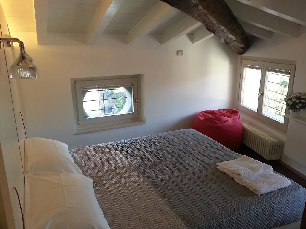 B&B Bergamo Alta Bed & Breakfast